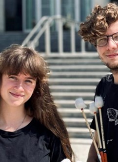 David Paša & Lenka Titzová (bicí nástroje) 