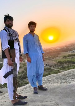 Stopem přes Irák, Írán a Afghánistán - Šebestián Bok