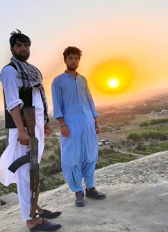 Stopem přes Irák, Írán a Afghánistán - Šebestián Bok
