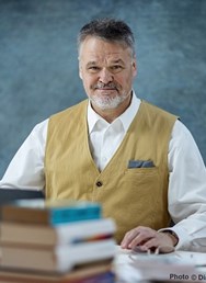 Stefan Lanka /DE/ - Systematický úvod do skutečné biologie