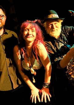 Simone Reifegerste Trio (a hosté)
