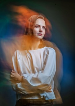 Bára Zmeková