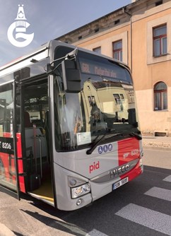 Autobusy - maturitní ples GBL 2026