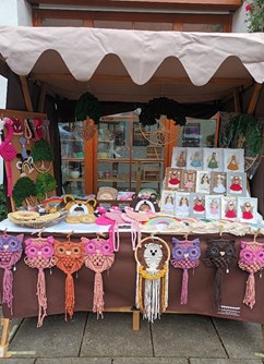 Vánoční trhy v Plzni + Andělská sbírka dárků + přednášky