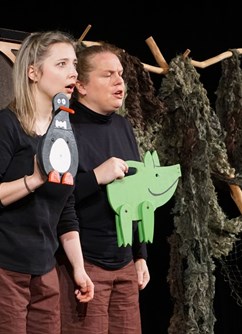 De Facto Mimo: Zelené prasátko