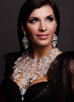 Hudba v zámecké zahradě:Andrea Kalivodová a smyčcový kvartet