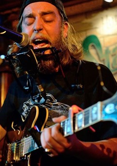DIRTY DEEP - One Man Band (blues, Francie)