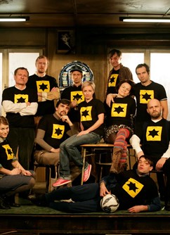 Dejvické divadlo: Ucpanej systém - záznam hry