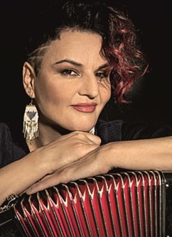 Radůza s (novou) kapelou