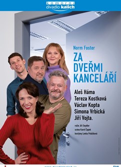 Za dveřmi kanceláří