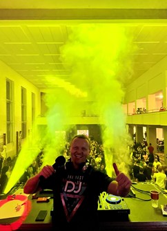 Valentýnská Mega Párty / Špinka 2.0 x DJ Andy