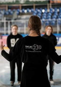 Workshop: Tanec a Bruslení / Dance and Skating