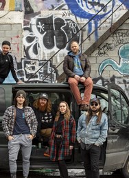 Dumai Dunai (CAN), Circus Problem,  Pole