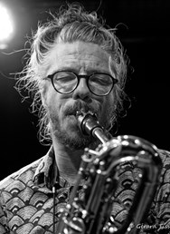 Improvised Music 4tet // Ponava