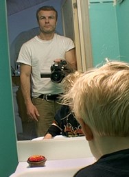 Portrét rozpačitého otce / Portrait of a Confused Father