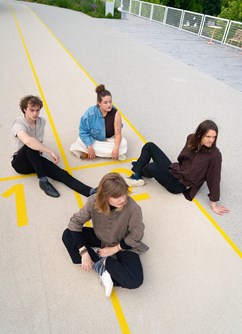 Marea, Vojt Pokornej and The Hambls