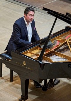 3. koncert - kompletní Mozartovy sonáty pro housle a klavír 