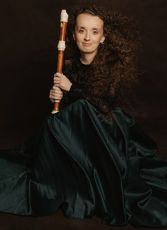 Nástroj andělů i smrti Michaela Koudelková & silentium!