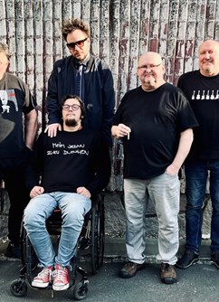 BUTY: 40 let na scéně