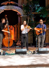 Etno Jaro 2026 – Rooster Riders