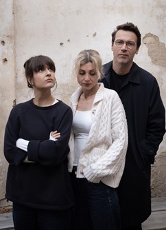 Listování Lukáše Hejlíka - Blízcí (Veronika González)