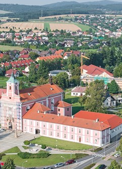 KRÁSNÉ STAVBY S KRÁSNOU HUDBOU 