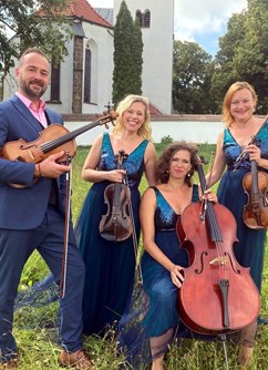 Filmové melodie s Melody Quartettem