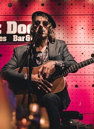 Justin Lavash with David Landštof