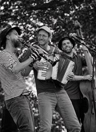 HUSO s kapeló - Řvó jak Tour