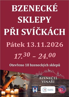 Bzenecké sklepy při svíčkách
