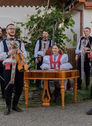 CM Širúch // Ponava