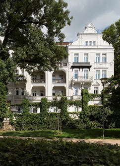 Maxim Johann Monter a jeho nájemní domy v centru – procházka