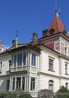 Prohlídka vil z období první republiky s architektem Gočárem