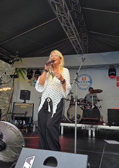 Iva Hajnová Band, LaK na duši