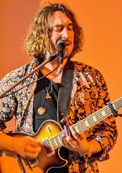 Wille & the Bandits (UK)