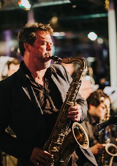 Jazz Dock Orchestra