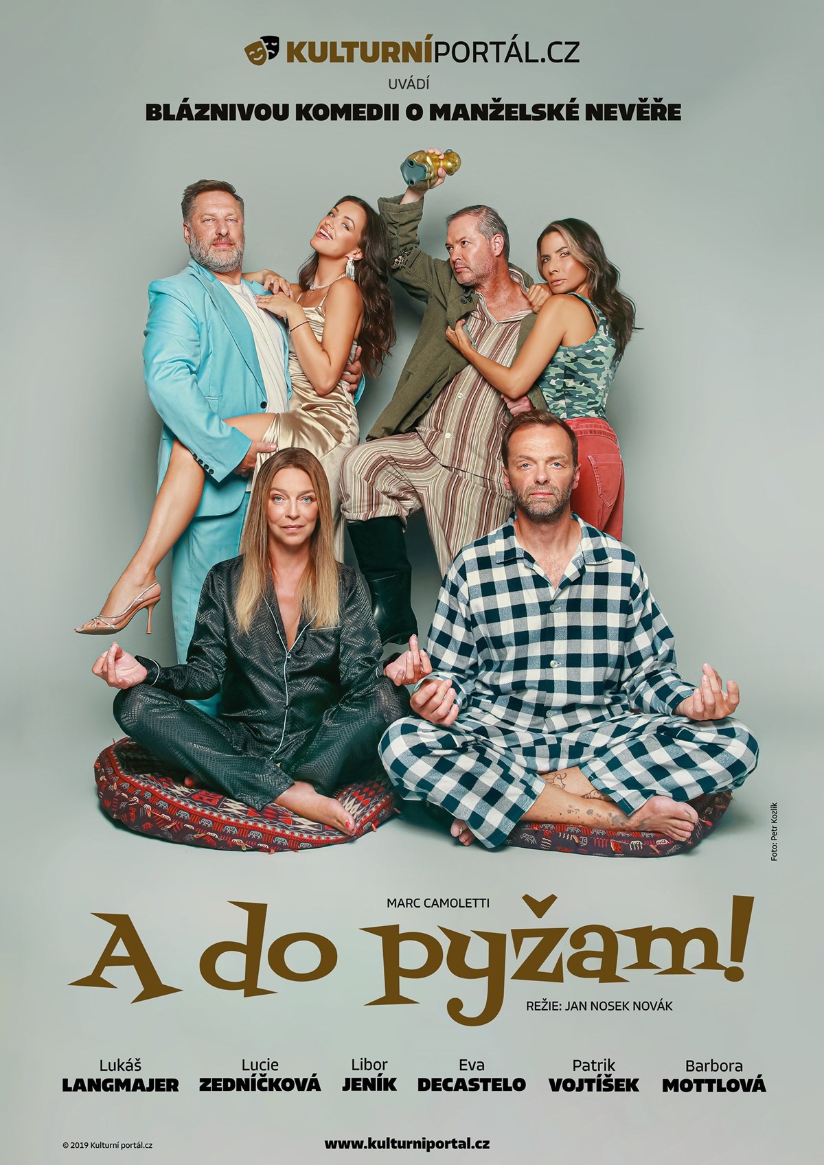 A do pyžam!