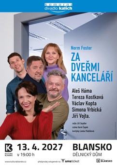 Za dveřmi kanceláří