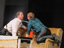 DiVeč: Dva na kanapi