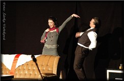 DiVeč: Dva na kanapi