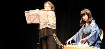 Koto a flétna v Momoichi