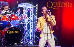 Queenie - World Queen Tribute Band