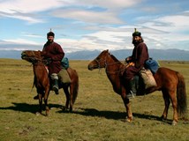Mongolskem na koni i velbloudovi