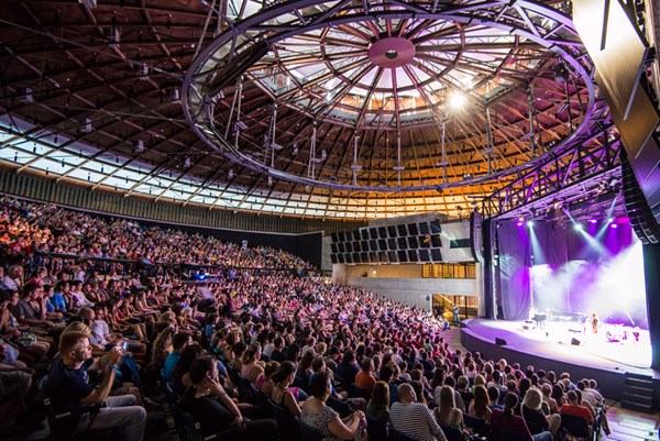 Multifunkční aula Gong