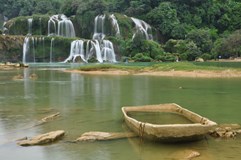 Seve​​​​​​​​​​​​​​​​​​rním Vietnamem nejenom za čajem