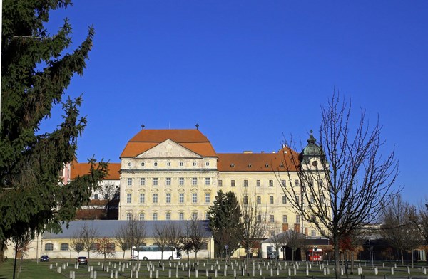 Jízdárna Louckého kláštera