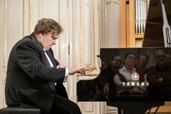 Jiří Pazour: Slavné filmové melodie v klavírních proměnách