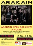 Arakain open air show na zámku a hosté
