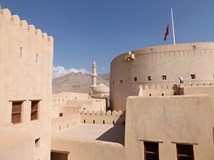 Hory a soutěsky v severním Ománu