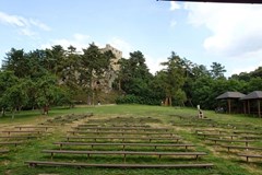 Amfiteátr pod hradem Valečov, Boseň
